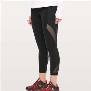 NWT Lululemon Run Smoothly Crop 23”